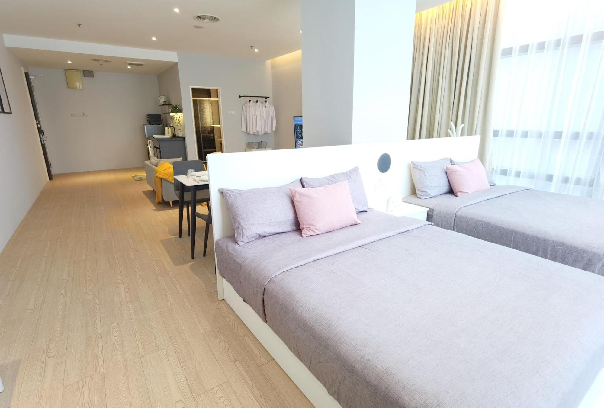 Weekly Monthly - Bangsar Trade Centre Vogue Pangsapuri Kuala Lumpur